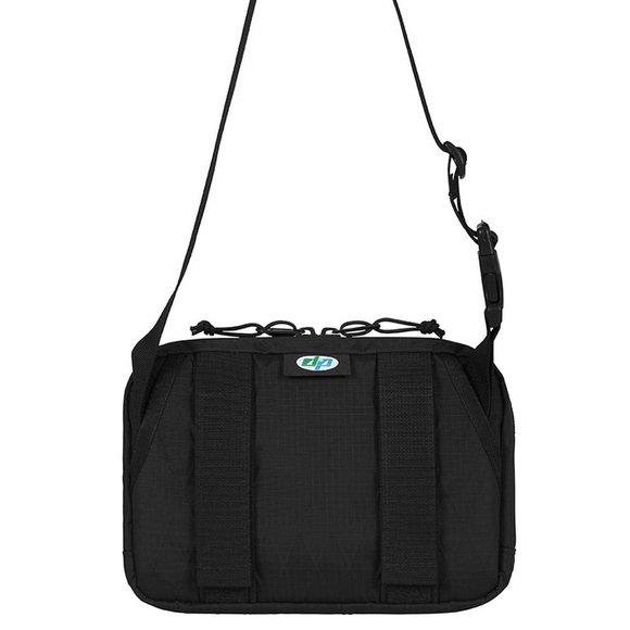 NWT authentic Supreme shoulder bag - Picture 2 of 4